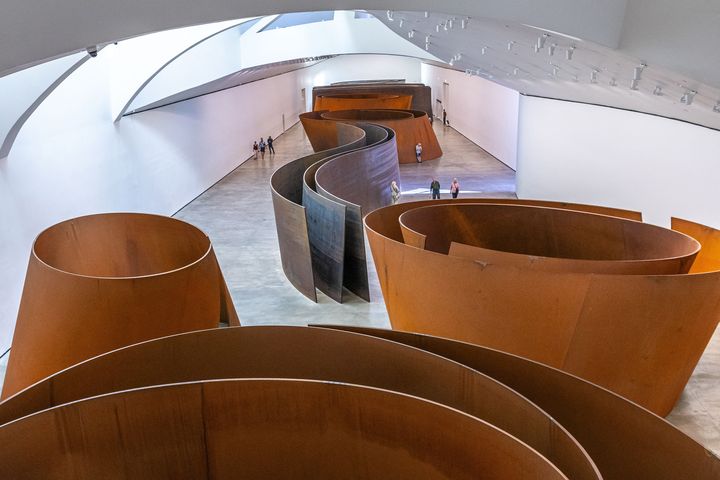 "La Matière du temps" de Richard Serra au musée Guggenheim de Bilbao depuis 2005. (BOUILLAND STEPHANE / HEMIS.FR)