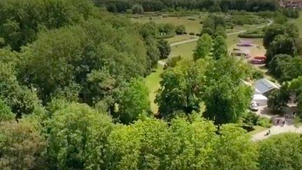 Lille : une visite au Mosaïc, le "jardin qui raconte des histoires"