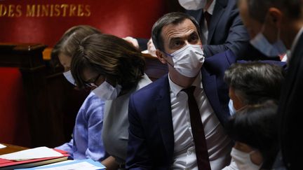 Le ministre de la Santé, Olivier Véran, à l'Assemblée nationale, le 20 juillet 2021. (THOMAS SAMSON / AFP)