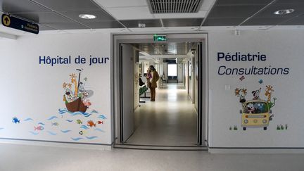 L'accueil d'un hôpital pédiatrique à Perpignan. Photo d'illustration. (CLEMENTZ MICHEL / MAXPPP)