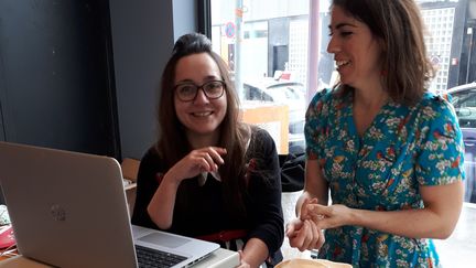 La librairie "Les deux GeorgeS" à Bondy, en Seine-Saint-Denis. (BENJAMIN MATHIEU / RADIO FRANCE)