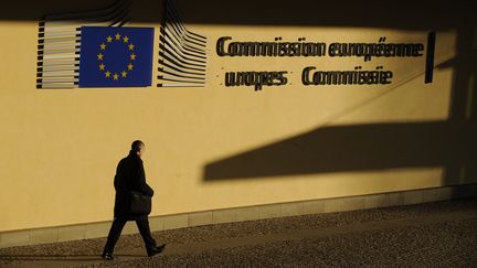 Le si&egrave;ge de la Commission europ&eacute;enne, &agrave; Bruxelles (Belgique), le 5 mars 2013. (JOHN THYS / AFP)