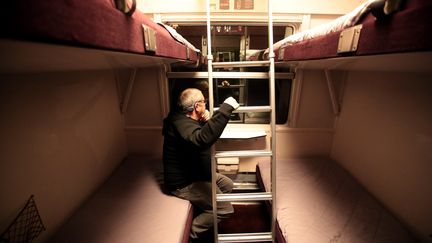 Voyage à bord du train de nuit Paris-Nice, le 10 décembre 2017. (MAXPPP)