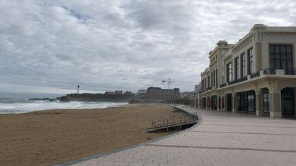 Michel Veunac, maire (Modem) de Biarritz prône la réouverture des plages&nbsp;"sous certaines conditions"&nbsp;dès le 11 mai. (ANTHONY MICHEL / FRANCE-BLEU PAYS BASQUE)