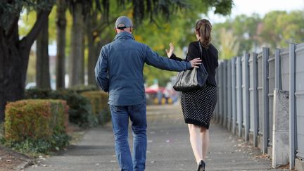 La&nbsp;loi contre le harcèlement sexiste dans la rue ou les transports a donné lieu à plus de 700 contraventions,&nbsp;a indiqué le cabinet de la secrétaire d'Etat chargée de l'égalité femmes-hommes, le 4 août 2019. (MAXPPP)