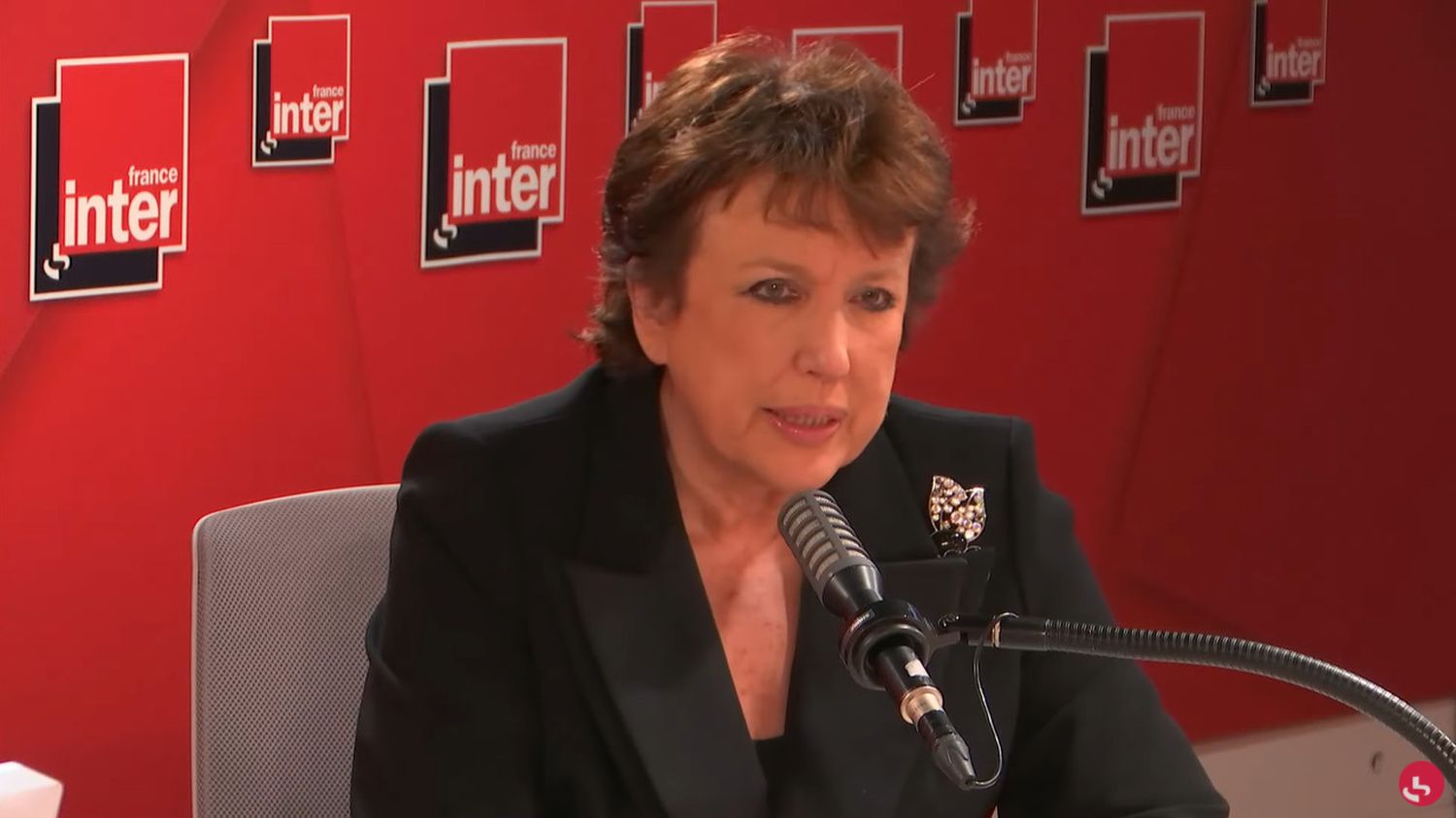 Roslyn Bachelot „żałuje, że zaprosiła Bertranda Cantata” do Teatro de la Collin w Paryżu