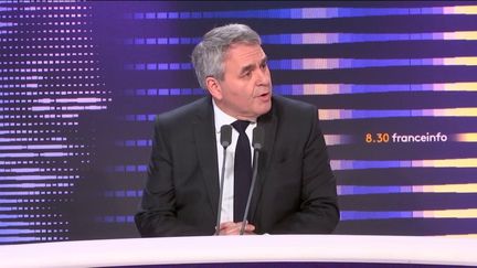 Le président LR de la région Hauts-de-France, Xavier Bertrand, le 26 janvier 2024 sur franceinfo. (FRANCEINFO / RADIO FRANCE)