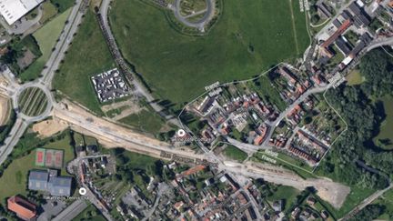 Le mur doit &ecirc;tre construit &agrave; la fronti&egrave;re franco-belge entre Wattrelos et Mouscron. (GOOGLE EARTH / FRANCE 3 )