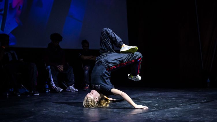 Face Au Covid-19, Le Breakdance Ne "freeze" Pas