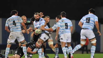 Les joueurs du Racing Metro battus par les Anglais des London Irish (34-14) au stade Yves Dumanoir de Colombes (Hauts-de-Seine). (PHILIPPE LECOEUR / MAXPPP)