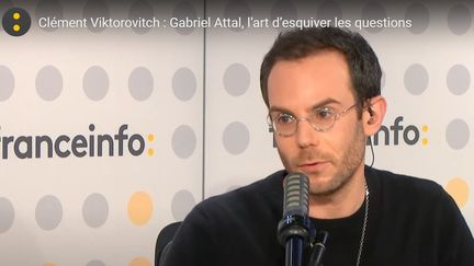 Tous les jours, Clément Viktorovitch décrypte les discours politiques et analyse les mots qui font l'actualité. (FRANCEINFO)