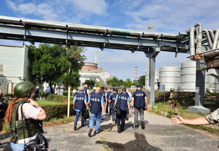 L'arrivée des inspecteurs de l'AIEA à la centrale de Zaporijjia. (FRANCEINFO / RADIO FRANCE)