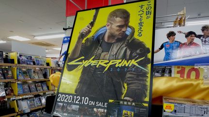 La sortie du jeu vidéo Cyberpunk 2077 à Tokyo (Japon) le 18 décembre 2020 (KAZUHIRO NOGI / AFP)