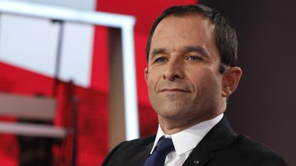 Benoît Hamon, candidat à la primaire de la gauche, le 8 décembre 2016, sur le plateau de "L'Emission politique" de France 2. (FRANCOIS GUILLOT / AFP)