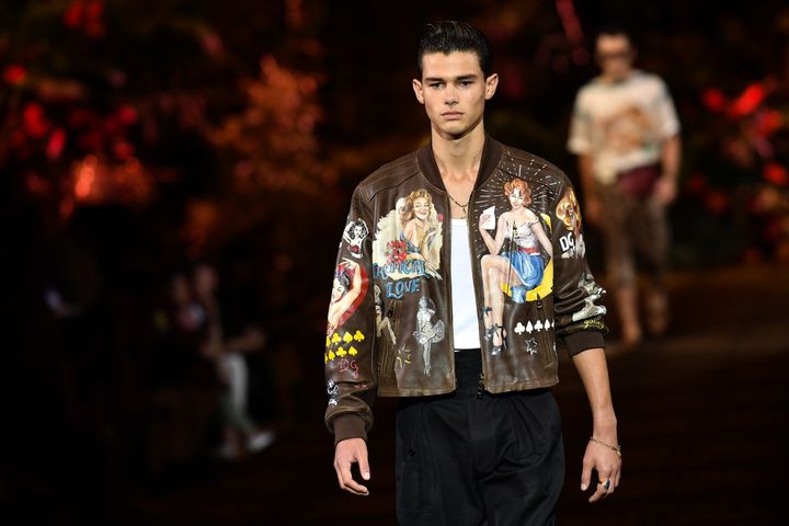 Défilé masculin Dolce &amp; Gabbana printemps-été 2020 pendant la Milan Fashion Week, le 15 juin à Milan en Italie&nbsp; (MARCO BERTORELLO / AFP)