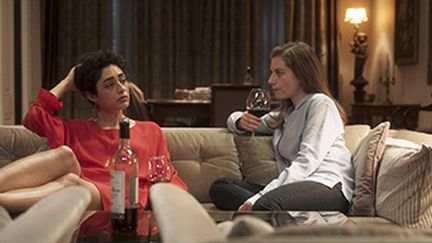 Golshifteh Farahani et Neta Riskin dans "Le dossier Mona Lina" (Pyramide Films)