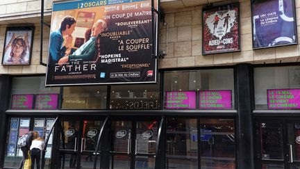 L'entrée d'un cinéma à Lille (Nord), le 18 mai 2021. (SYLVAIN LEFEVRE / HANS LUCAS / AFP)