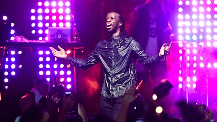  (Youssoupha, en concert au festival de La Rochelle, le 17 juillet 2016 © Xavier Leoty / AFP)