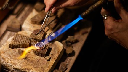 Exposition "Secrets de bijoux" du 10 au 19 novembre 2023 au Réfectoire des Cordeliers à Paris. (SHUTTERSTOCK)