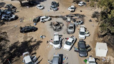 Les conséquences de l'attaque du festival de musique, dans le sud d'Israël, attaqué par le Hamas le 7 octobre. (JACK GUEZ / AFP)