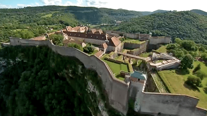 Citadelle érigée par Vauban
 (France 2 / Culturebox)