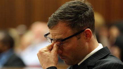 Oscar Pistorius devant la Haute Cour de Pretoria (THEMBA HADEBE / POOL)