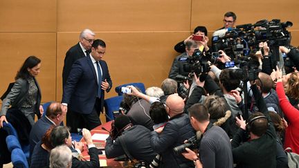 Alexandre Benalla arrive au Senat&nbsp;(Paris) pour son audition devant la commission d'enquête, le 21 janvier 2019. (ALAIN JOCARD / AFP)