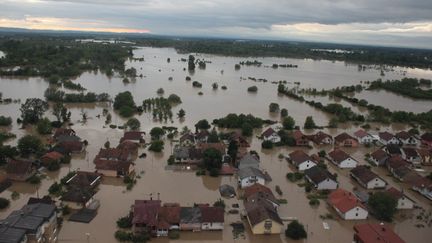 Des inondations d'une ampleur historique frappent les Balkans duimanche 18 mai, comme ici &agrave; Sarajeo (Bosnie-Herz&eacute;govine). (EDIN BAZIC / ANADOLU AGENCY)