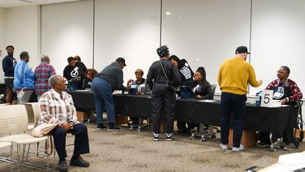 Électeurs en Géorgie, États-Unis, le 15 octobre 2024. (MEGAN VARNER / GETTY IMAGES NORTH AMERICA / AFP)