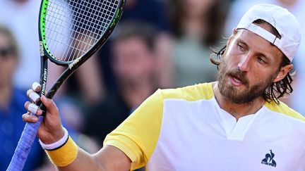 Au lendemain de sa qualification pour le deuxième tour de Roland-Garros 2023, Lucas Pouille est revenu sur ses dernières années compliquées, marquées par une dépression et de longs mois passés loin du tennis.