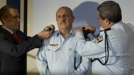 Jamal Hakrouch, premier musulman nommé commissaire de police en Israël. (Associated Press/Sebastian Scheiner)