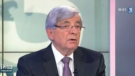 Jean-Pierre Chevènement, invité de 12/13 dimanche sur France 3, le 11 décembre 2011. (France 3)