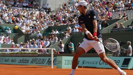 Djokovic peut respirer après s'en être sorti dans la douleur 