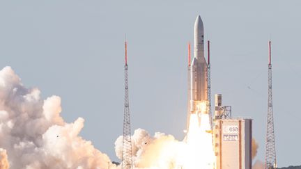 Le lancement de la fusée Ariane reporté