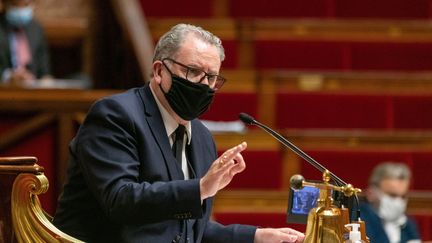 Le président de l'Assemblée nationale, Richard Ferrand, préside une séance de questions au gouvernement, le 8 décembre 2020. (JACQUES WITT / SIPA)