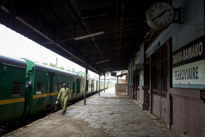 Le quai de la gare de Bamako en octobre 2019. (MICHELE CATTANI / AFP)