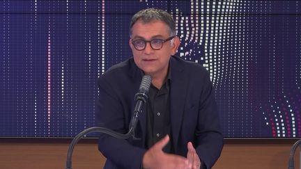 Yazdan Yazdanpanah chef du service des maladies infectieuses de l’hôpital Bichat était l'invité du "8h30&nbsp;franceinfo", vendredi 27 août 2021. (FRANCEINFO / RADIOFRANCE)