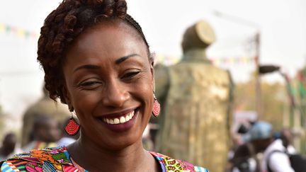 L'actrice franco-burkinabè Maïmouna N'Diaye, le 26 février 2017, lors d'une cérémonie d'hommage aux pionniers du cinéma africain pendant le Festival panafricain du cinéma et de la télévision de Ouagadougou (Fespaco) au Burkina Faso.&nbsp; (ISSOUF SANOGO / AFP)