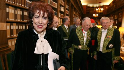 &nbsp; (Assia Djebar, lors de son discours de réception à l'Académie française © REUTERS/Philippe Wojazer)