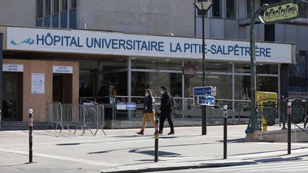 Illustration de l'hôpital universitaire La Pitié&nbsp;Salpêtrière, à Paris, le 24 mars 2020.&nbsp; (TATIF/WOSTOK PRESS / MAXPPP)