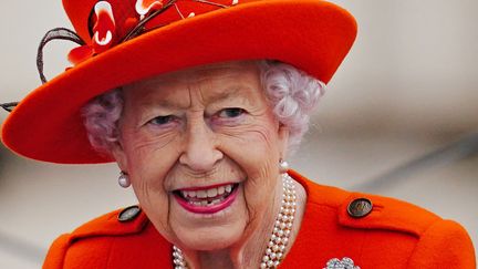 La reine Elizabeth II le 7 octobre 2021 au palais de Buckingham Palace à Londres (Angleterre). (VICTORIA JONES / AFP)