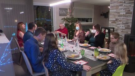 Noël&nbsp;:&nbsp;comment sauver les fêtes alors que la cinquième vague s’amplifie&nbsp;? (CAPTURE ECRAN FRANCE 2)