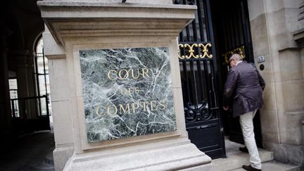  (La Cour des comptes propose de repousser l'âge de la retraite de deux ans © Maxppp)