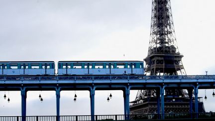 La Tour Eillef à Paris. Image d'illustration. (AURÉLIEN ACCART / FRANCE INFO / RADIO FRANCE)