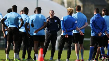 Coupe de France : le petit club d'Avranches se prépare à recevoir le PSG