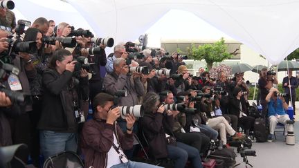 Séance de photocall sur le toit du Palais des festivals (France 3 Côte d'Azur)