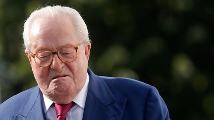 &nbsp; (Jean-Marie Le Pen se dit victime d'un "assassinat" après son exclusion du FN © REUTERS/Christian Hartmann)