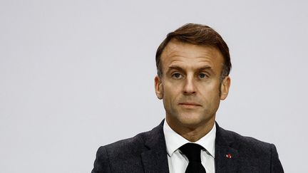 Le président français Emmanuel Macron prononce un discours dans le cadre d'une cérémonie marquant le 80e anniversaire de la libération de Strasbourg, au Palais universitaire de Strasbourg, le 23 novembre 2024. (SARAH MEYSSONNIER / POOL)