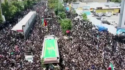 Iran : les obsèques du président ont eu lieu à Téhéran (franceinfo)