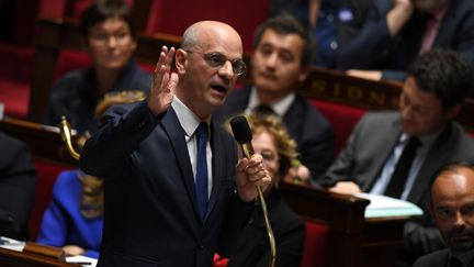 Le ministre de l'Education nationale, Jean-Michel Blanquer, le 8 novembre 2017 à l'Assemblée nationale. (CHRISTOPHE ARCHAMBAULT / AFP)